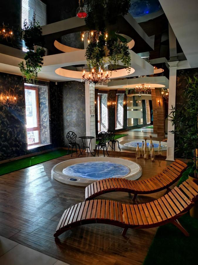 Aviator Hotel Restauracja & Spa Pabianice Kültér fotó